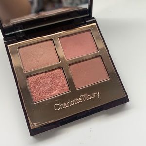 Charlotte Tilbury Pillow Talk eyeshadow palette